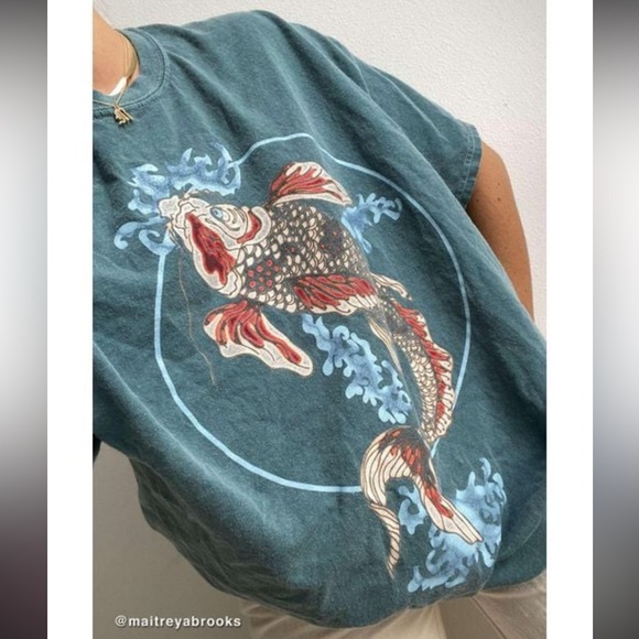 Urban Outfitters Tops - Koi Fish Oversized Dad T-Shirt